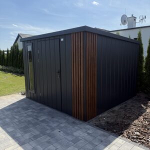 Domek narzędziowy 300x300