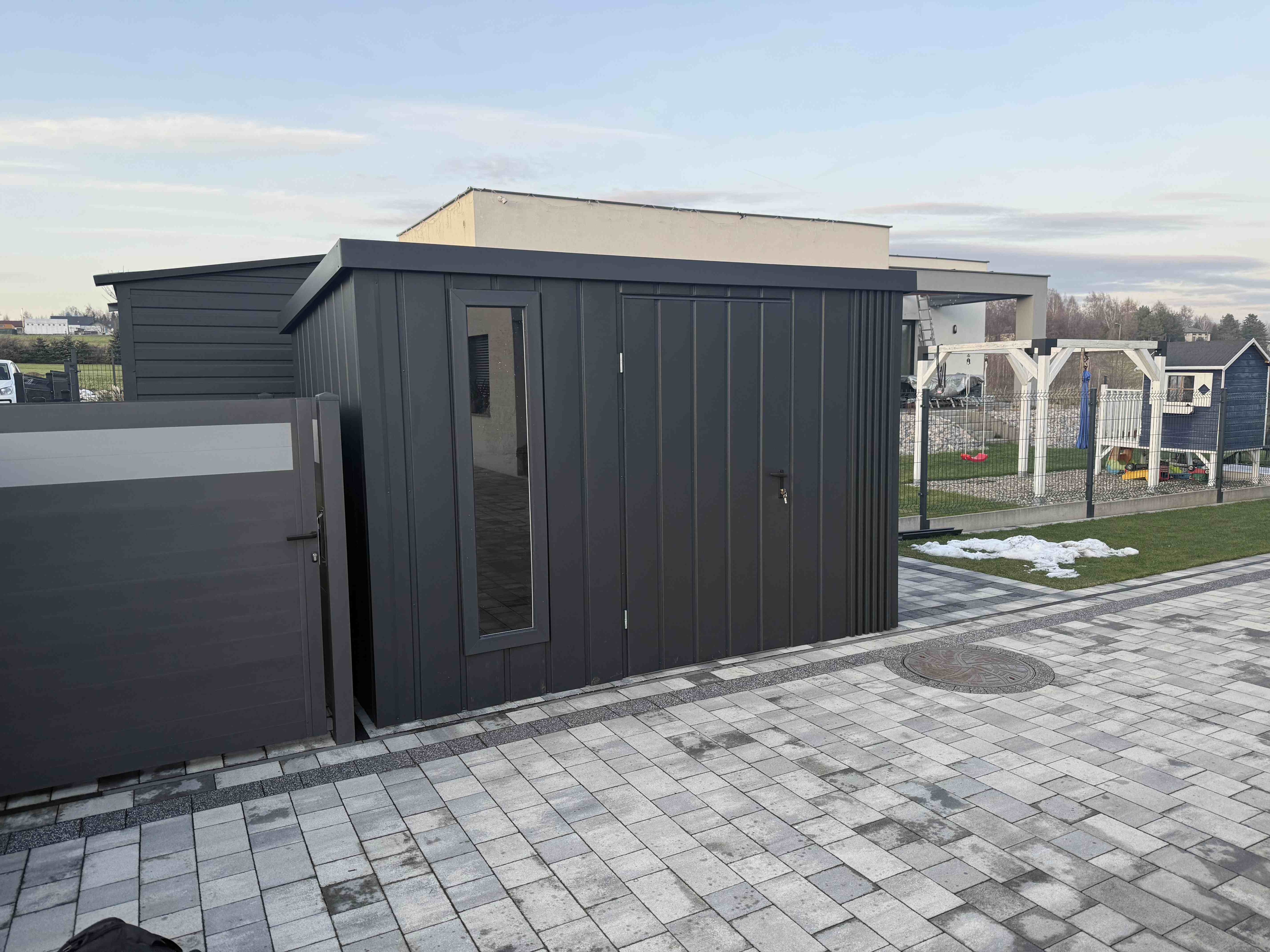 Domek narzędziowy 320x210 - obrazek 4